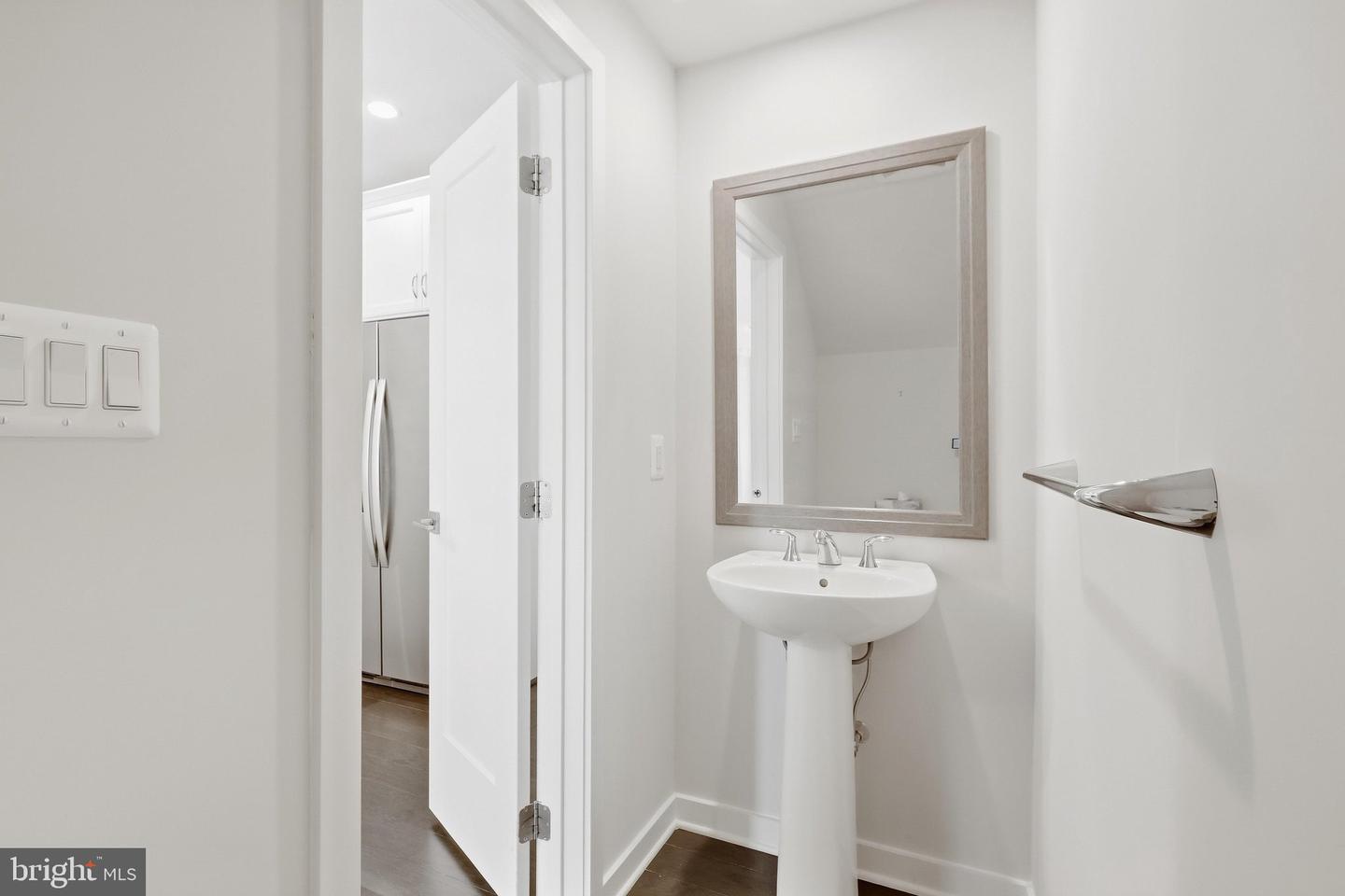 23554 Neersville Corner Ter Property Photo 15