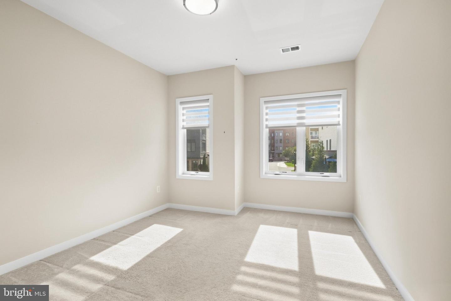 23554 Neersville Corner Ter Property Photo 21