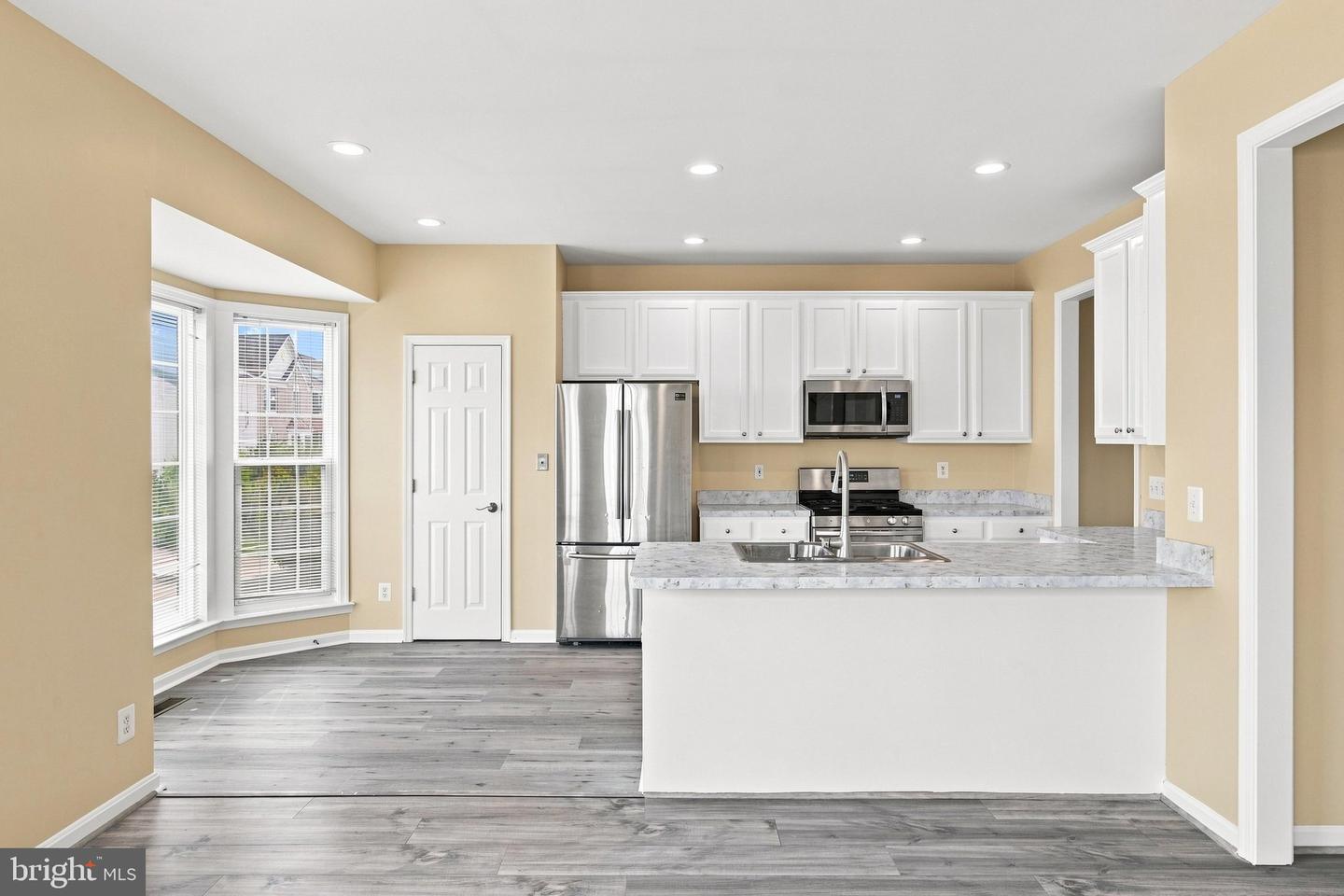 22675 Simonet Blanc Ter Property Photo 5