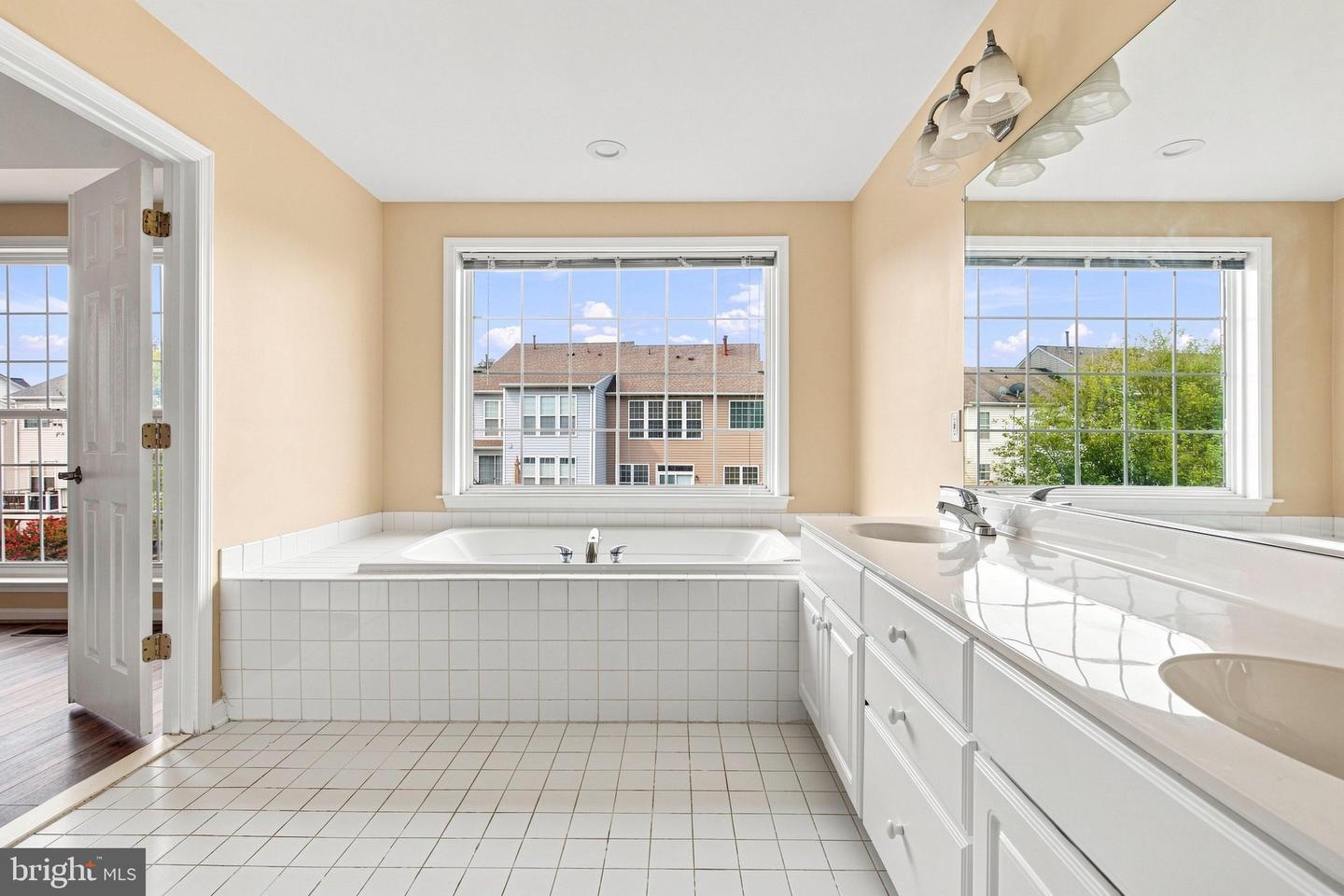 22675 Simonet Blanc Ter Property Photo 25