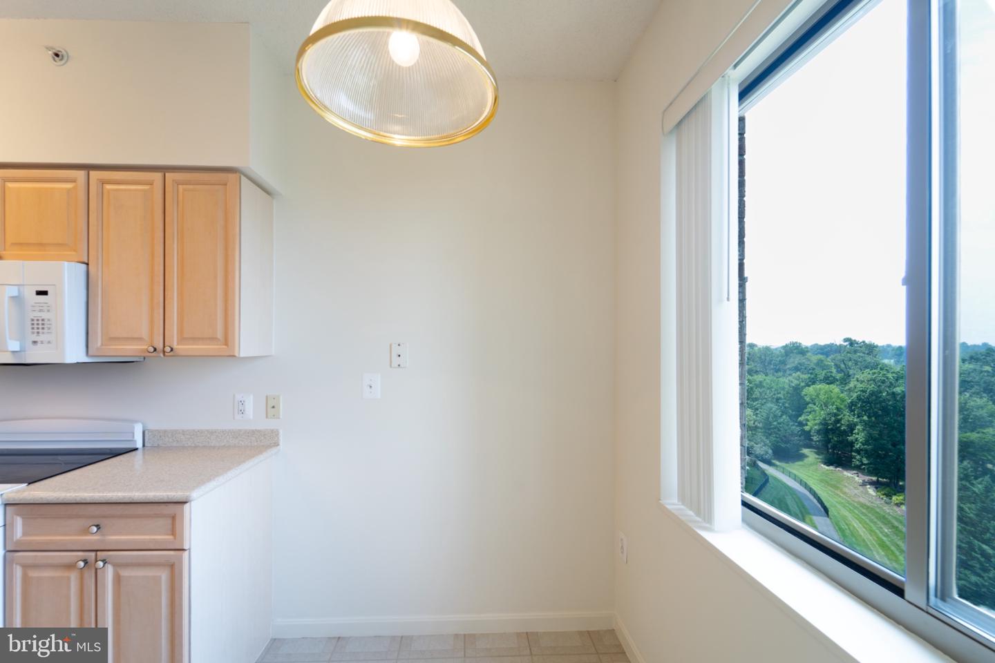 19355 Cypress Ridge Ter #905 Property Photo 33