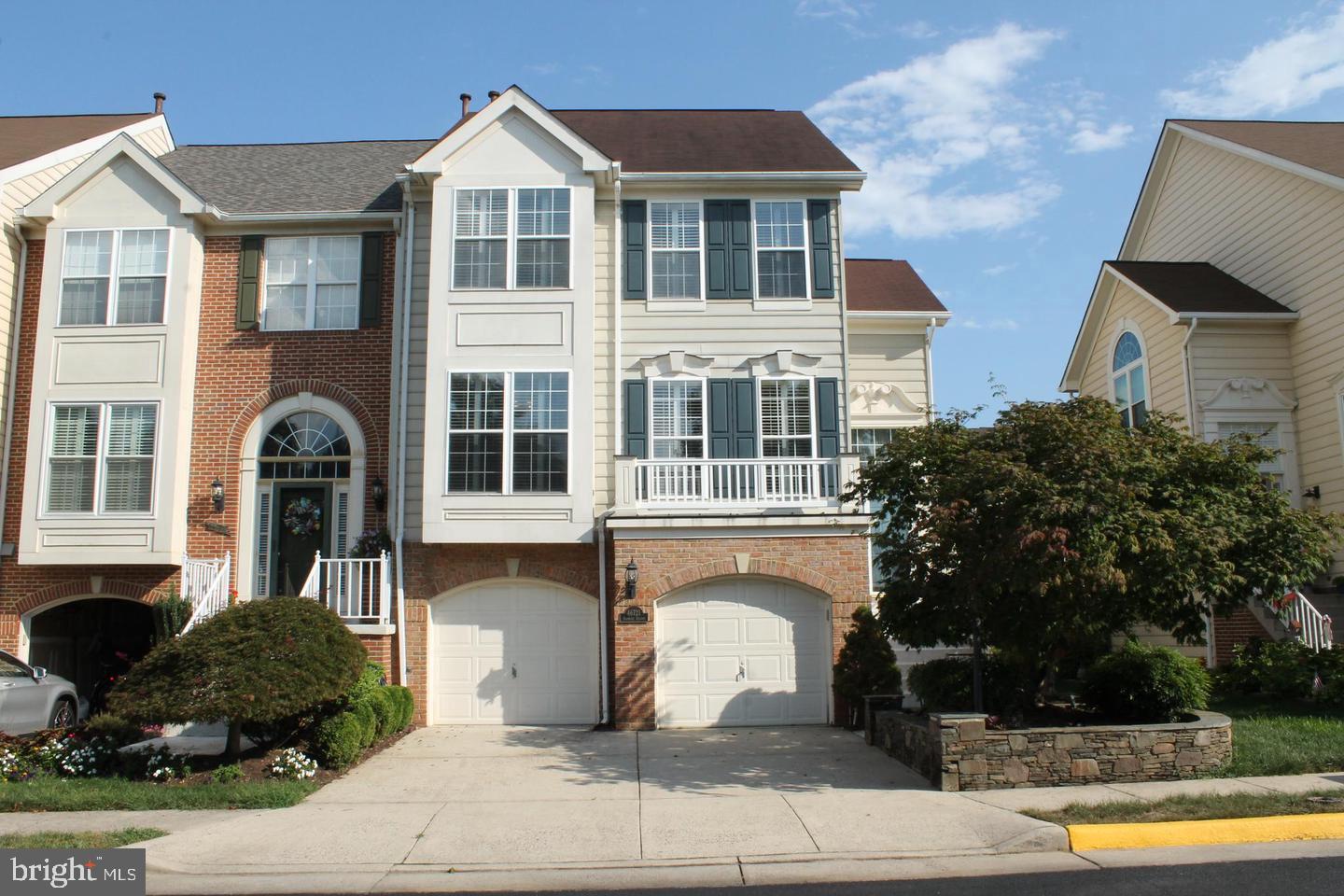 46721 ASHMERE SQ Property Photo 1