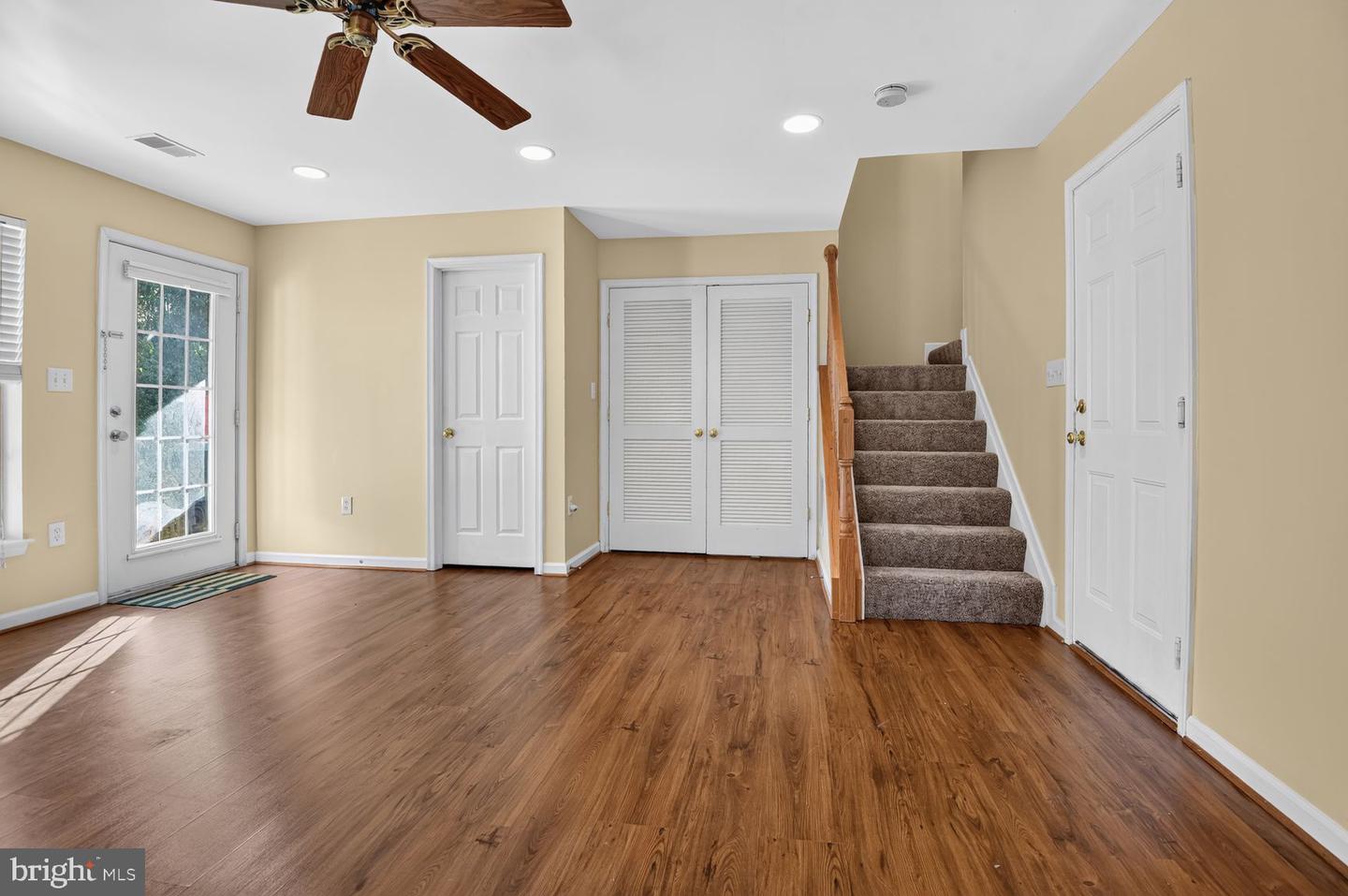 43449 Laidlow St Property Photo 27