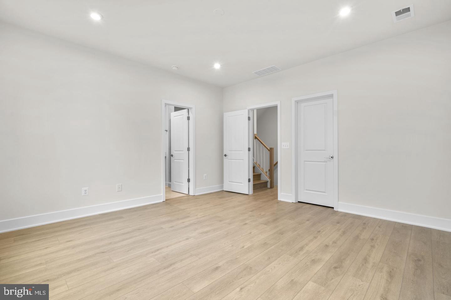 4 Picasso Sq #turner 22-f2-rt Property Photo 15