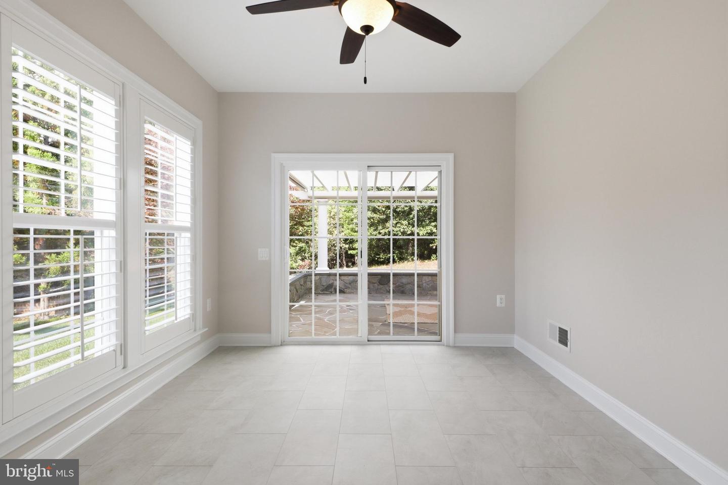 44348 Cruden Bay Dr Property Photo 19