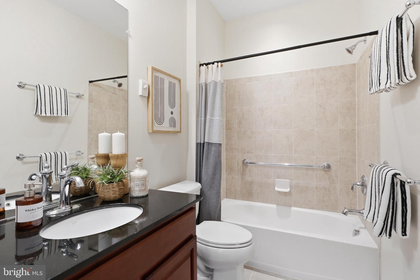 44348 Cruden Bay Dr Property Photo 25