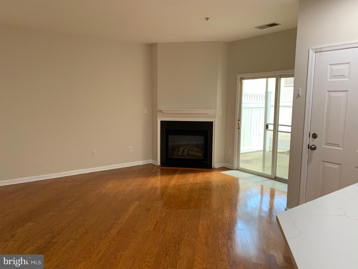 20216 Nightwatch St Property Photo 7
