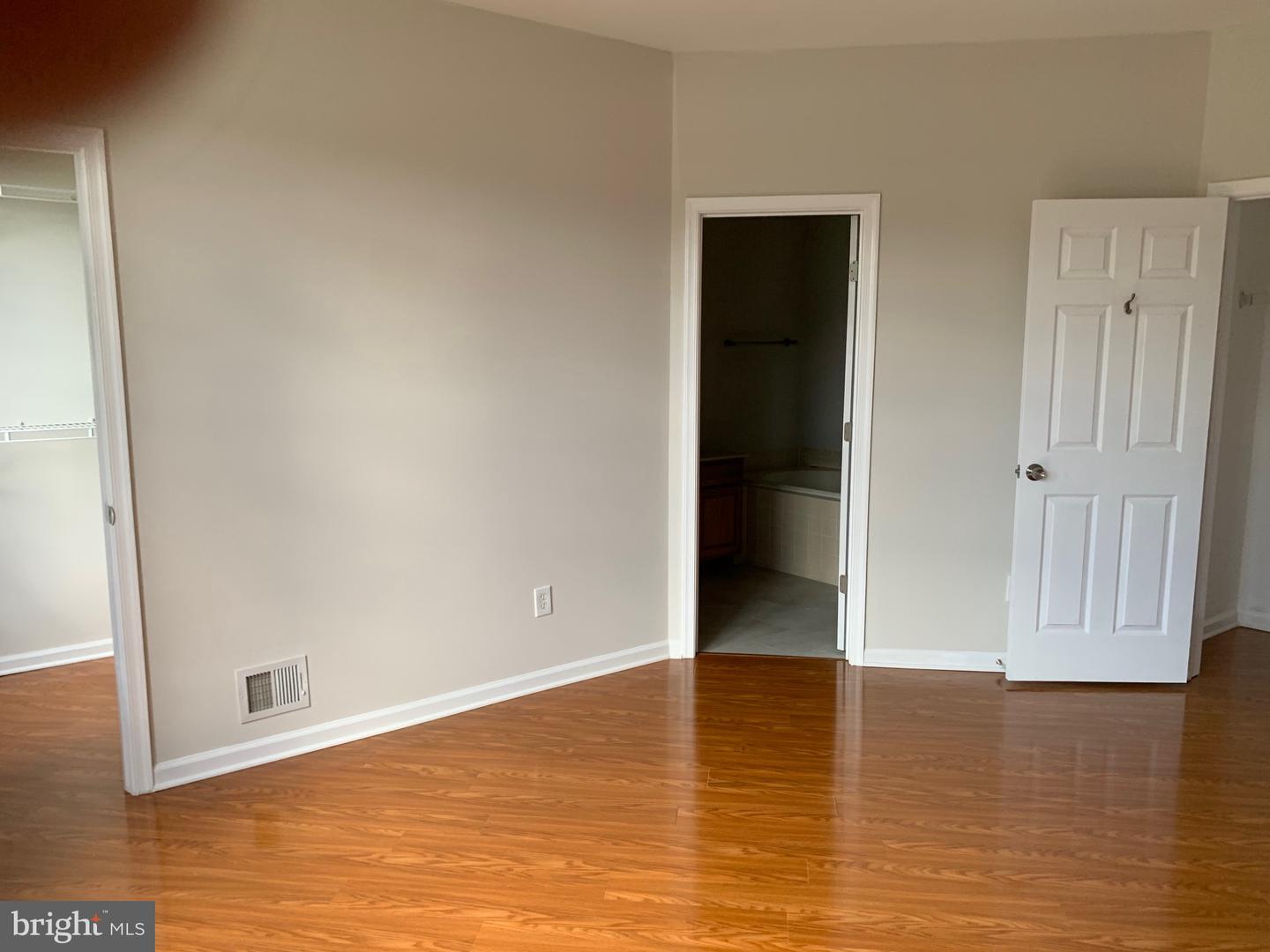 20216 Nightwatch St Property Photo 8