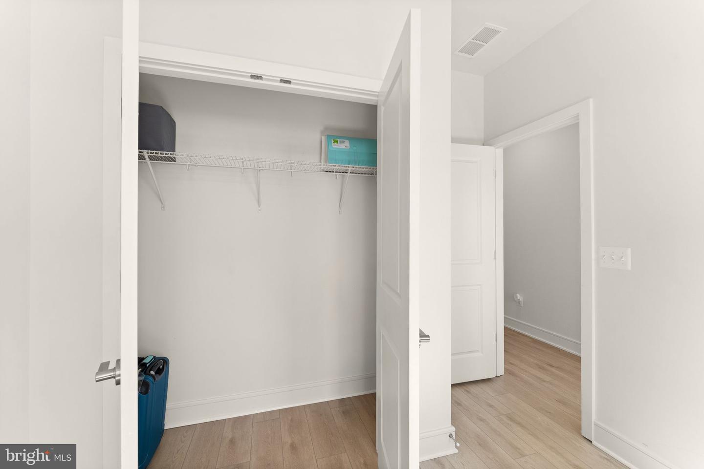 42088 Picasso Sq Property Photo 28