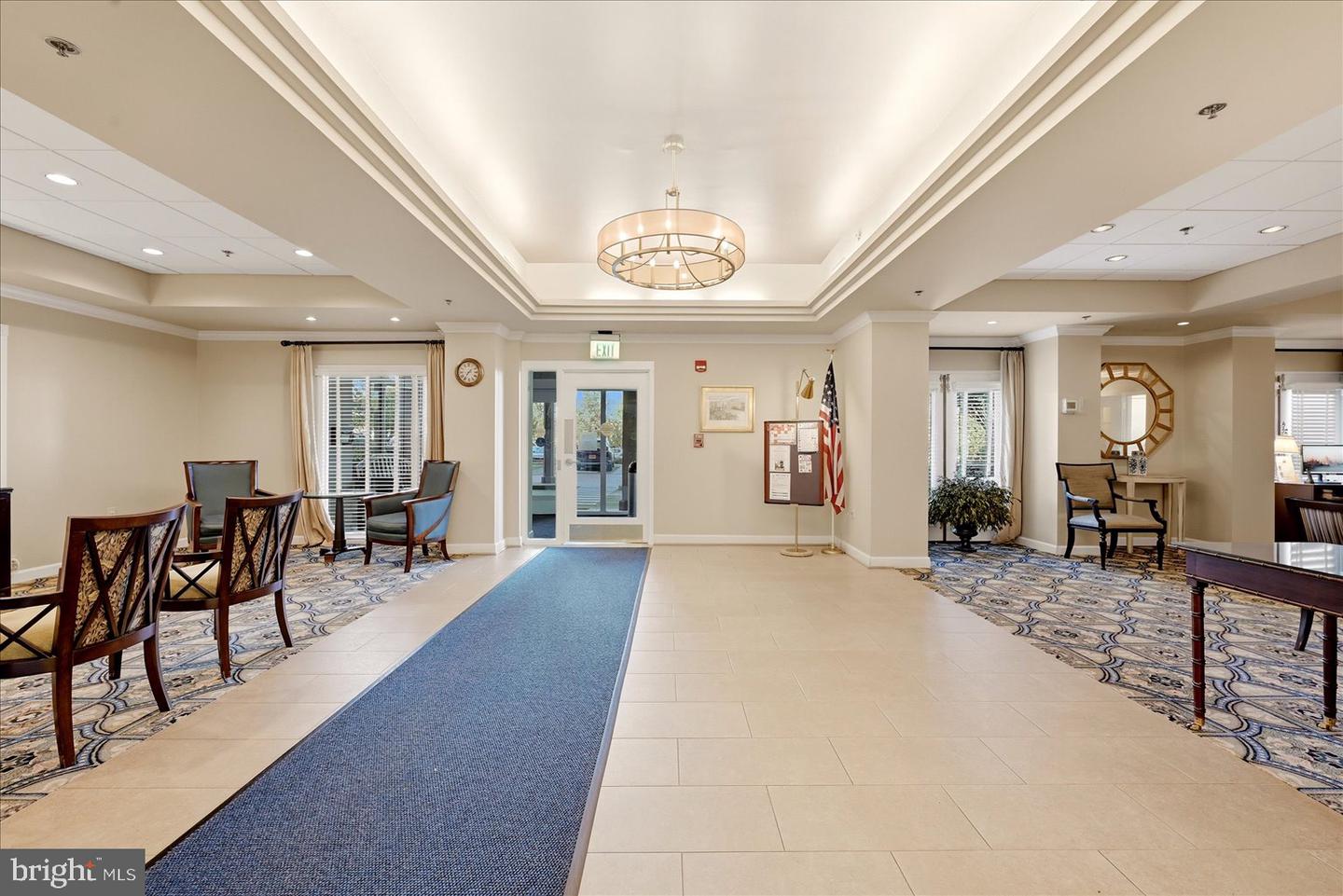 19375 Cypress Ridge Ter #815 Property Photo 4