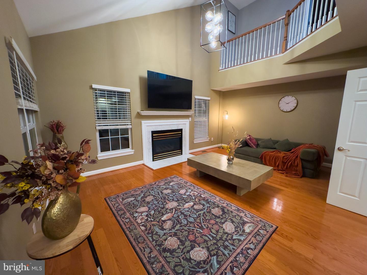 46384 Woodlake Pl Property Photo 11