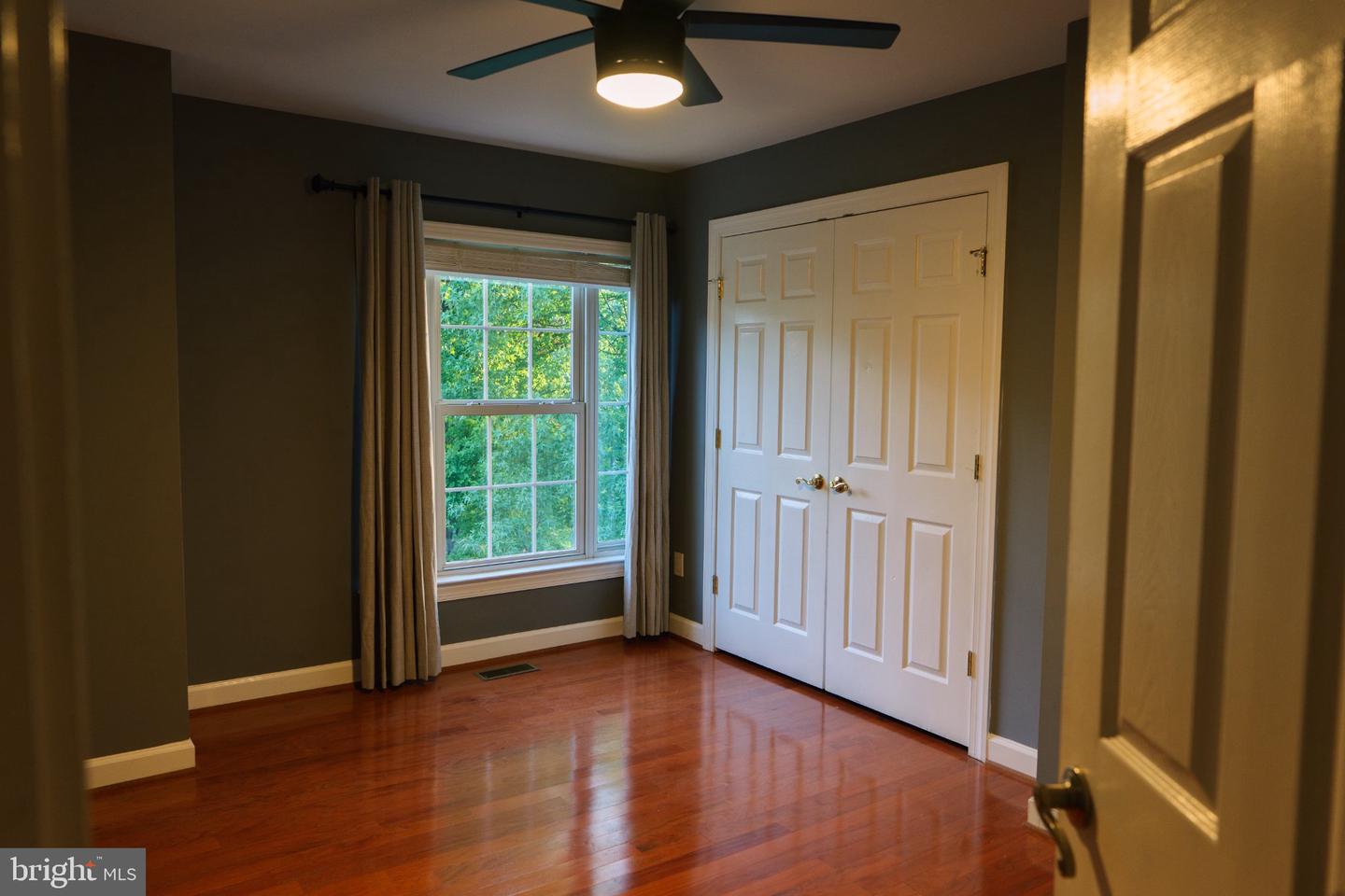 46384 Woodlake Pl Property Photo 35