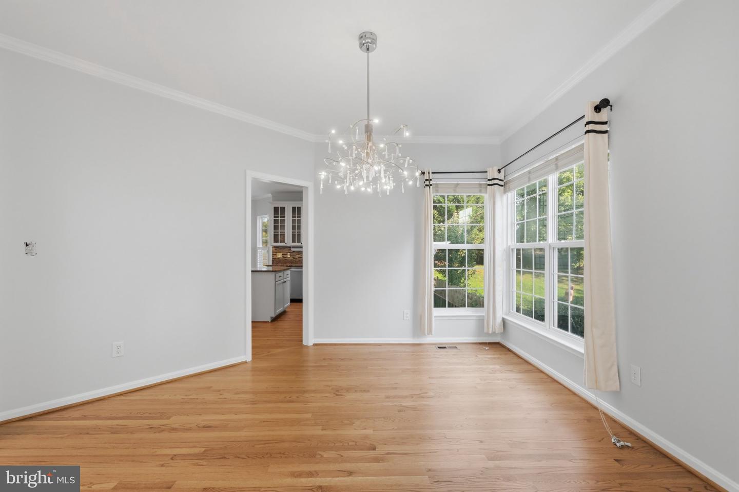 18278 Maple Spring Ct Property Photo 8