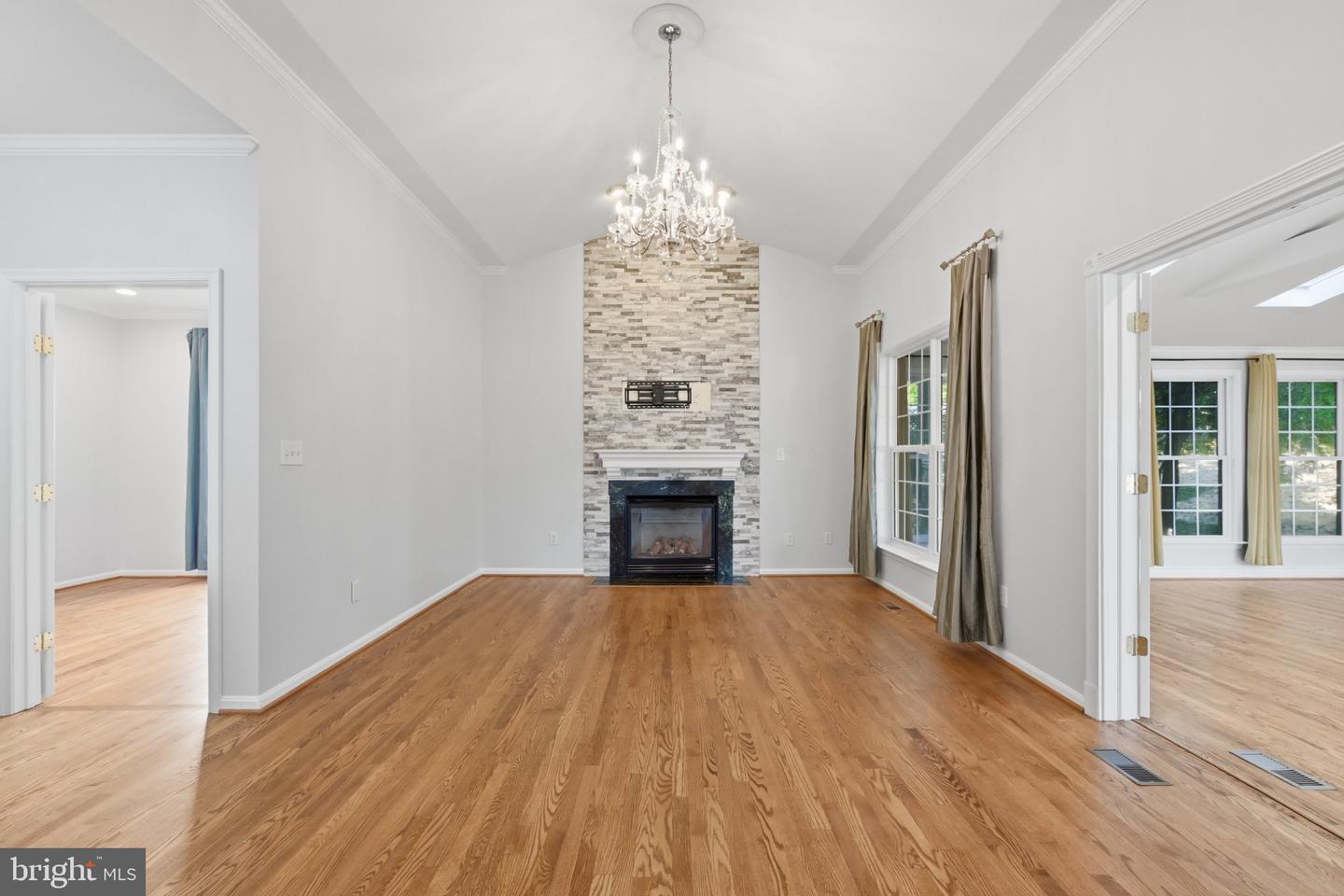 18278 Maple Spring Ct Property Photo 18