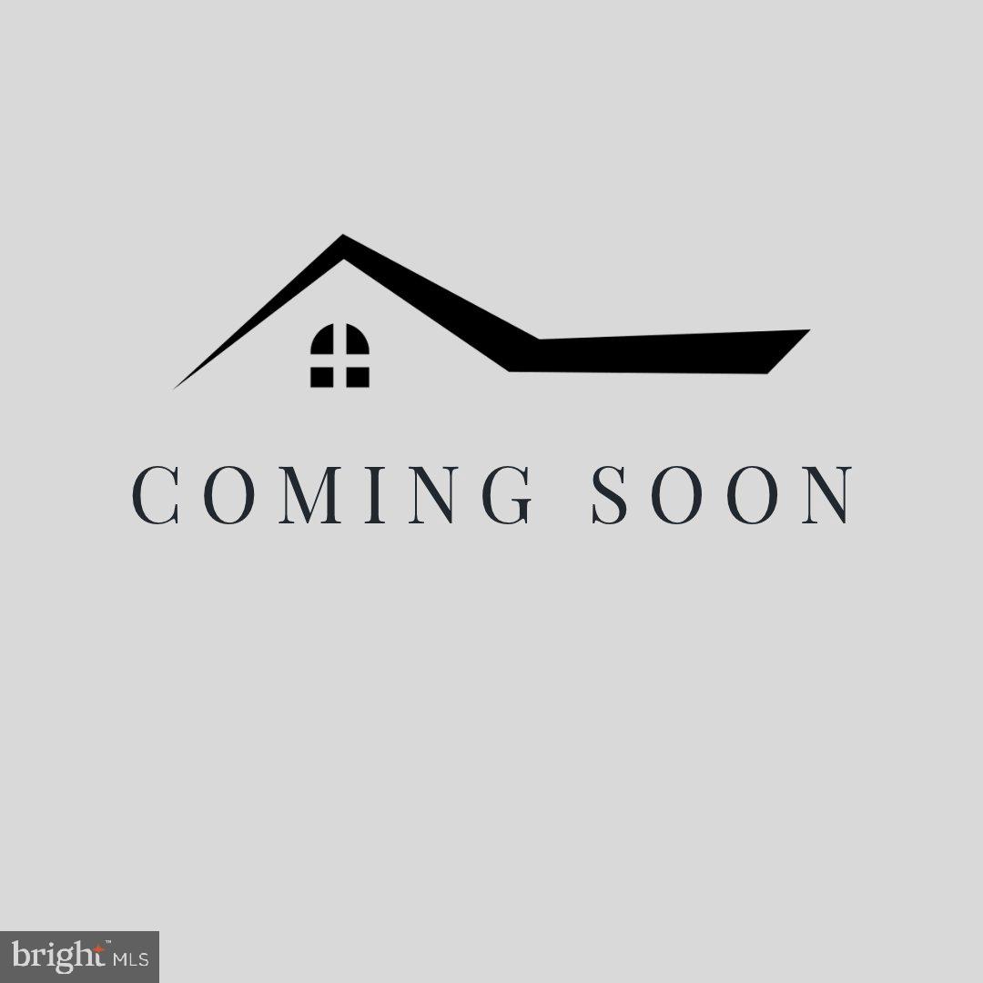 1611 Chickasaw Pl Ne Property Photo 1