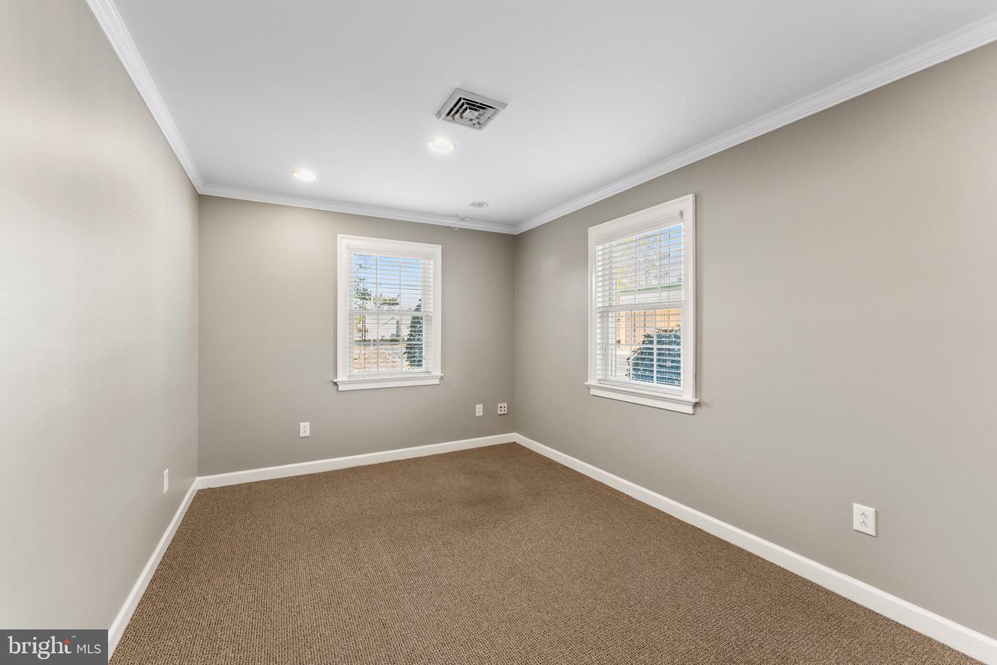 95 N. Main St Property Photo 13