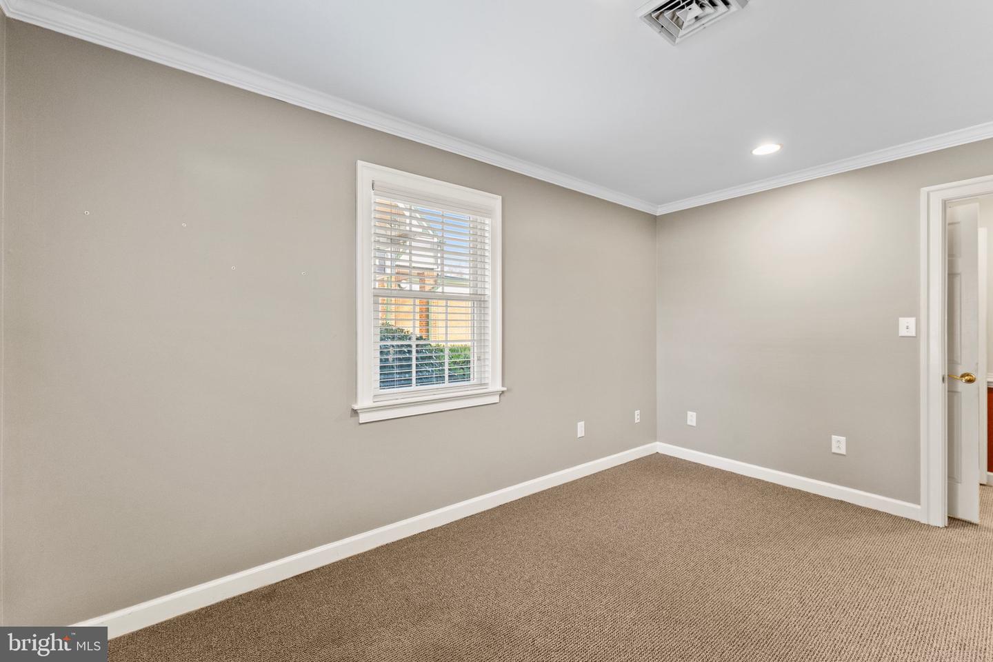 95 N. Main St Property Photo 14