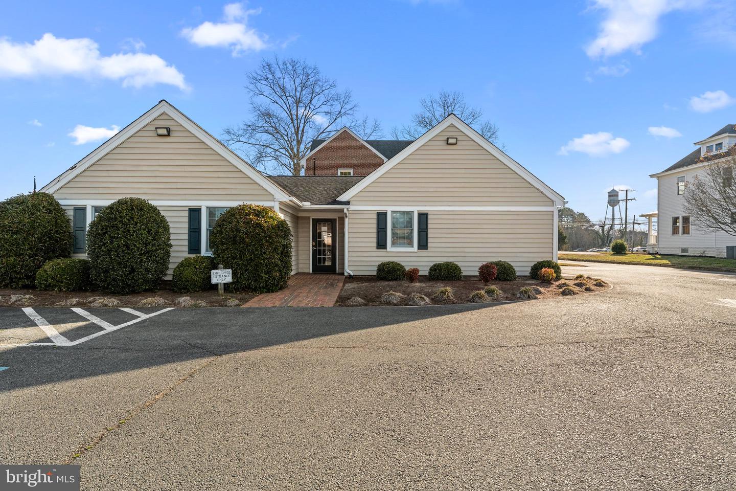 95 N. Main St Property Photo 15