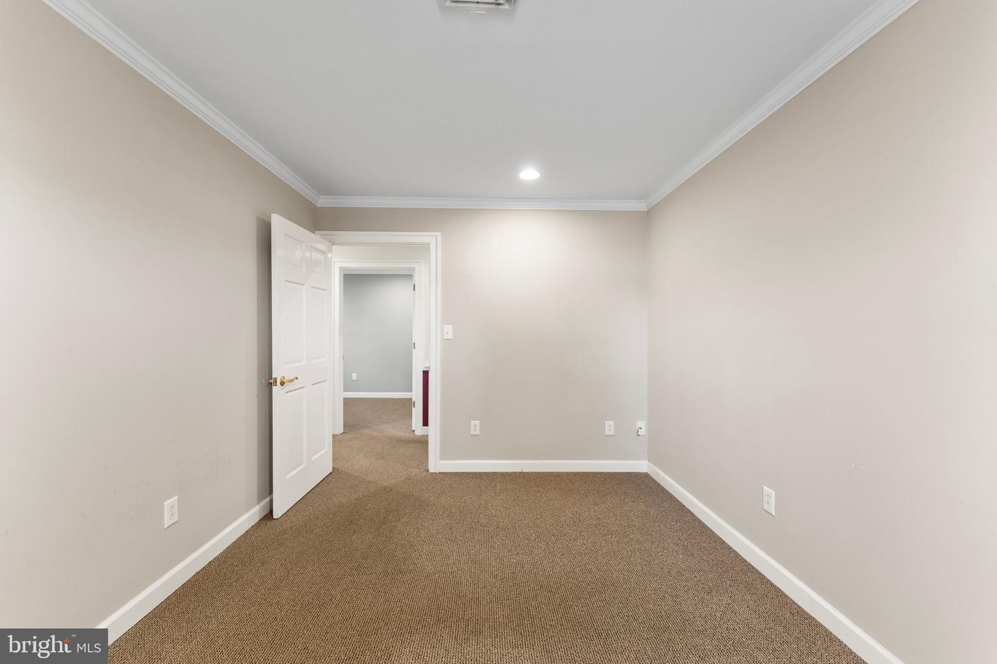 95 N. Main St Property Photo 18