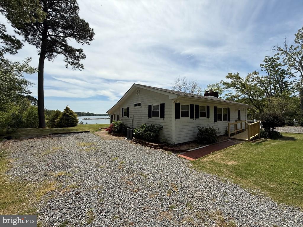 2260 Iberis Rd Property Photo