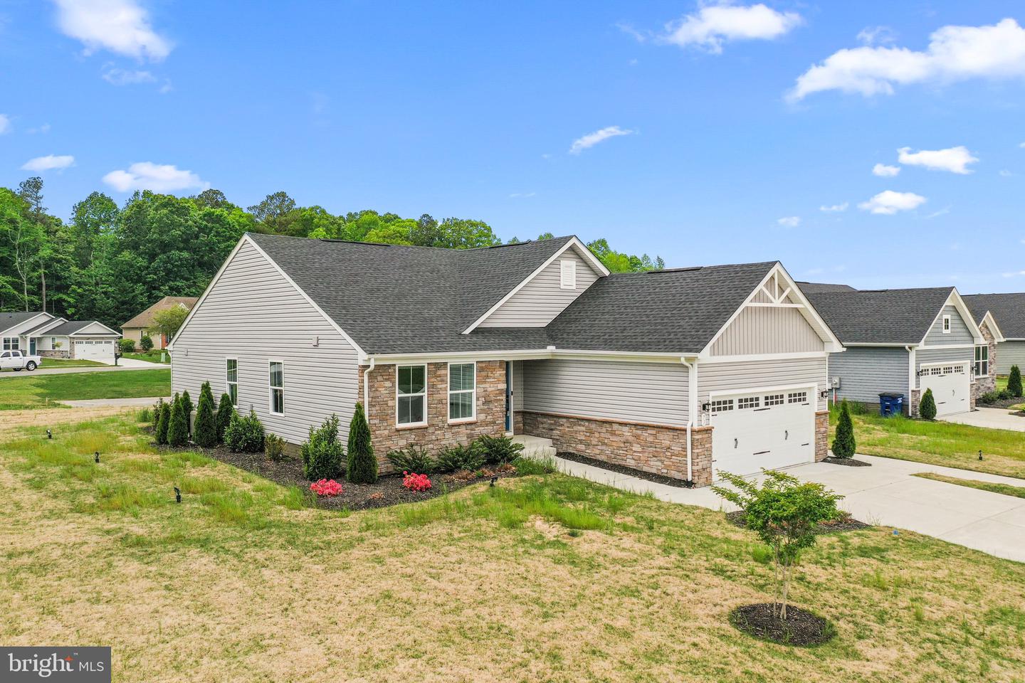 71 Braxton Way Property Photo
