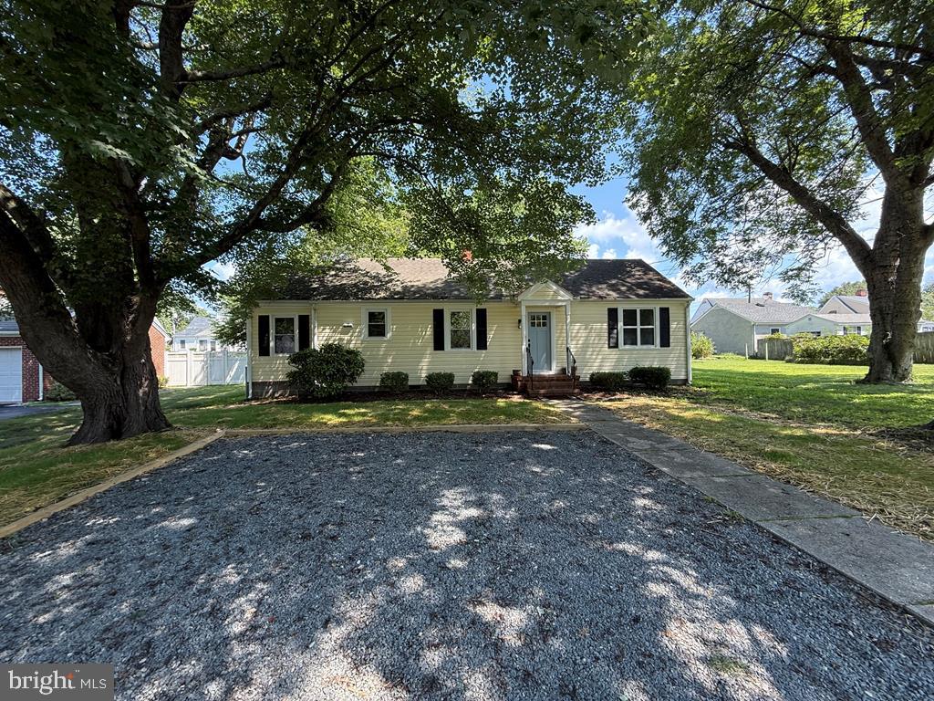 36 Roseneath Ave Property Photo 1
