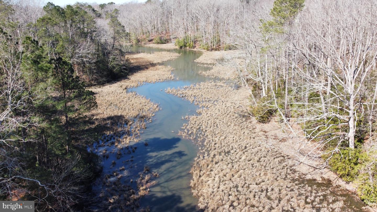 13 Glenwood Ln Property Photo 2