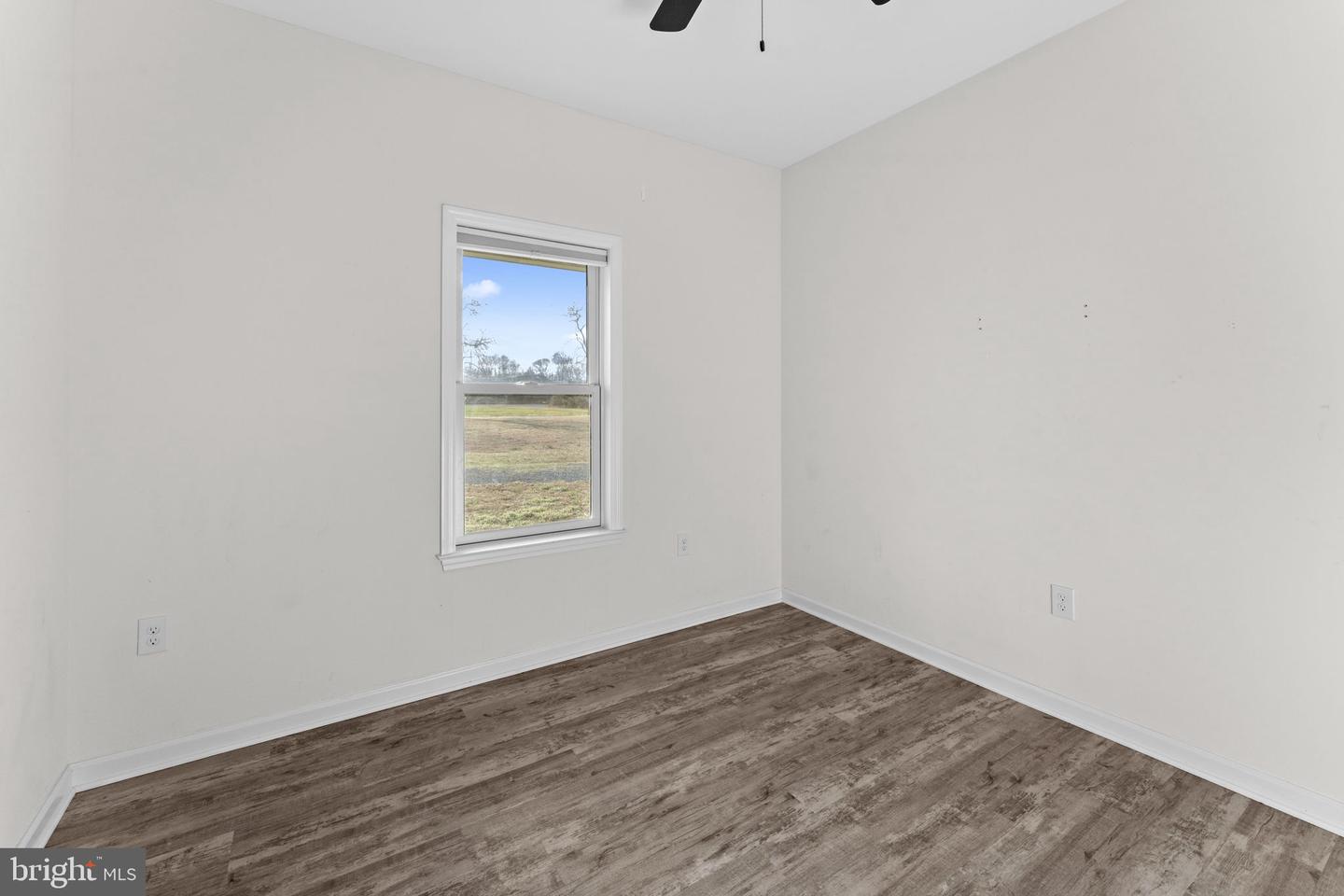 780 Greenvale Rd Property Photo 16
