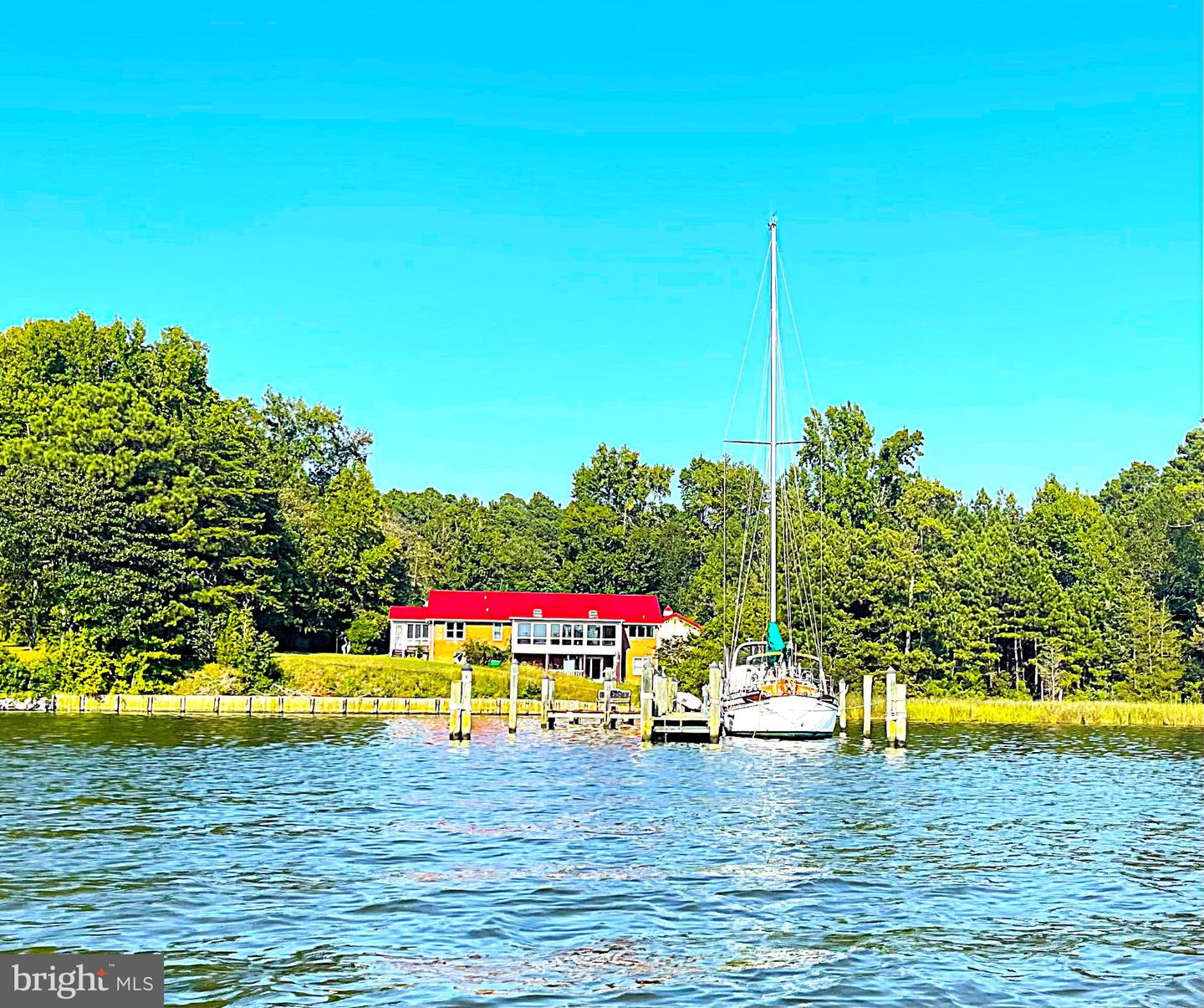 404 Woodbrook Dr Property Photo 1