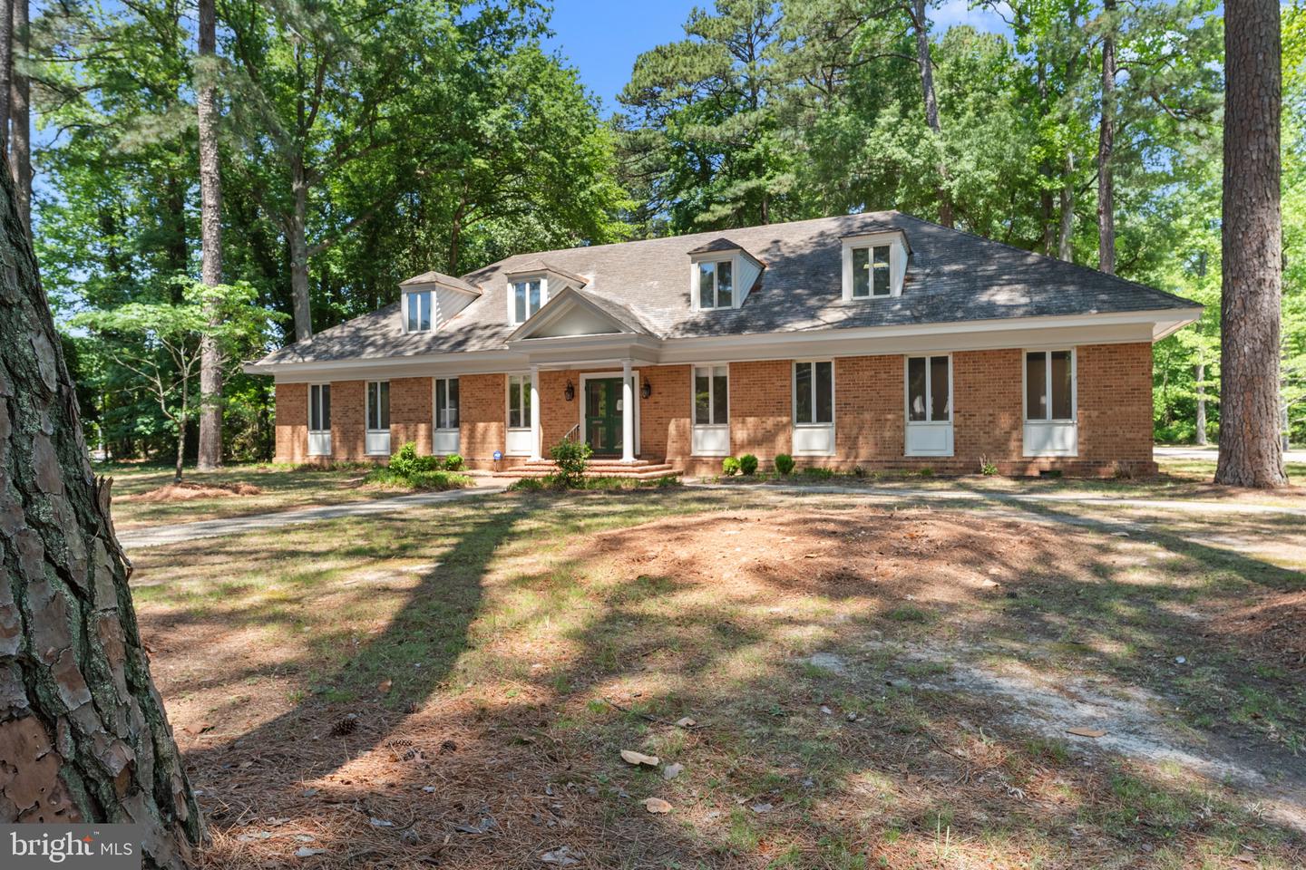 678 RAPPAHANNOCK DR