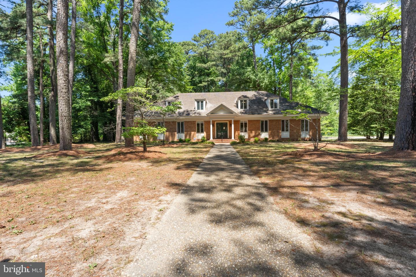 678 Rappahannock Dr Property Photo 6
