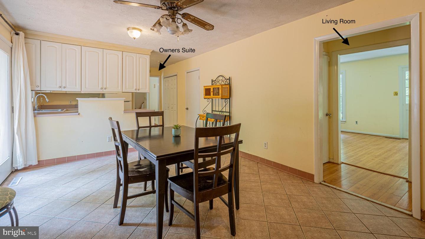 17 Wesley Ter Property Photo 7