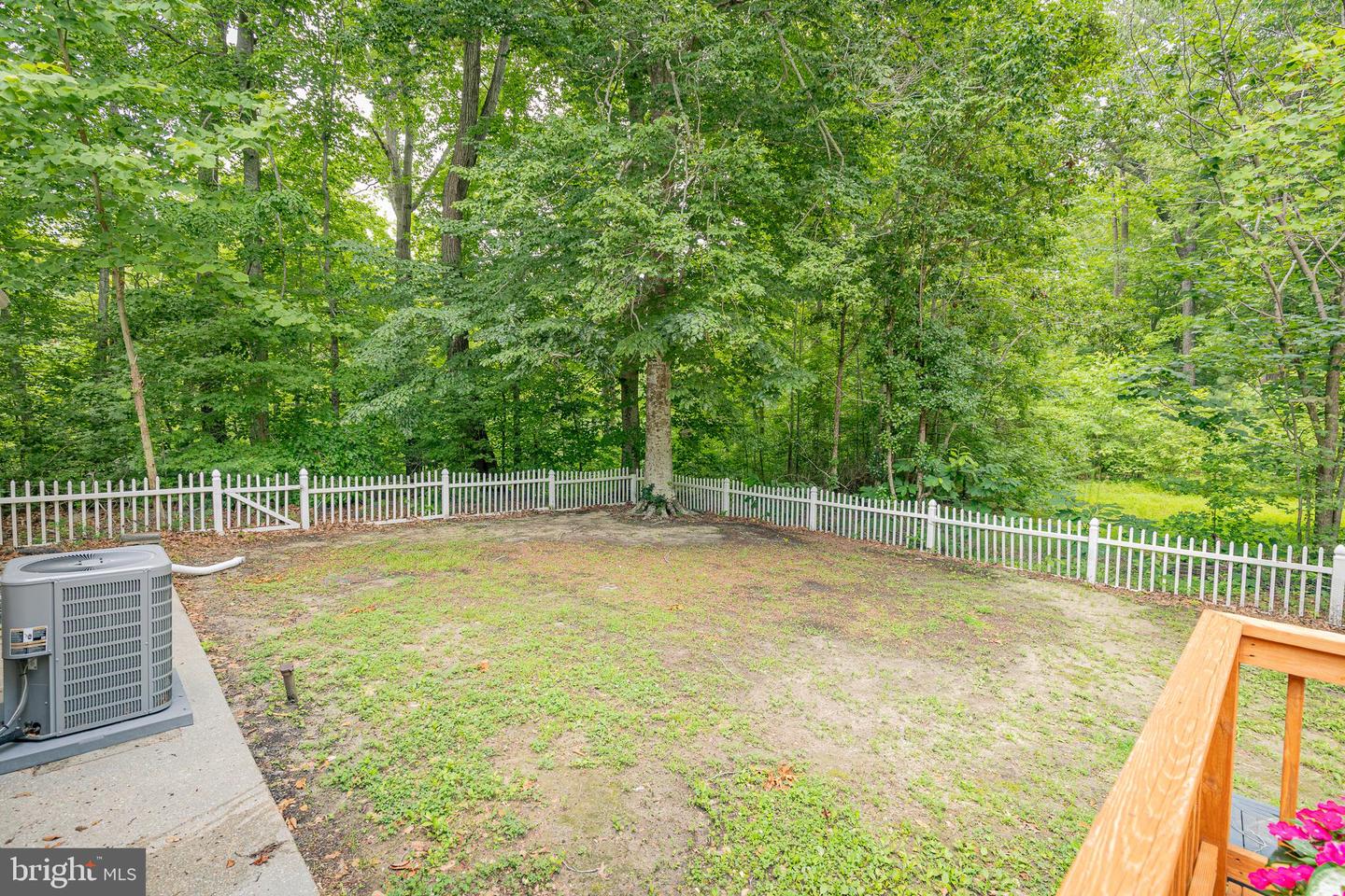 17 Wesley Ter Property Photo 27