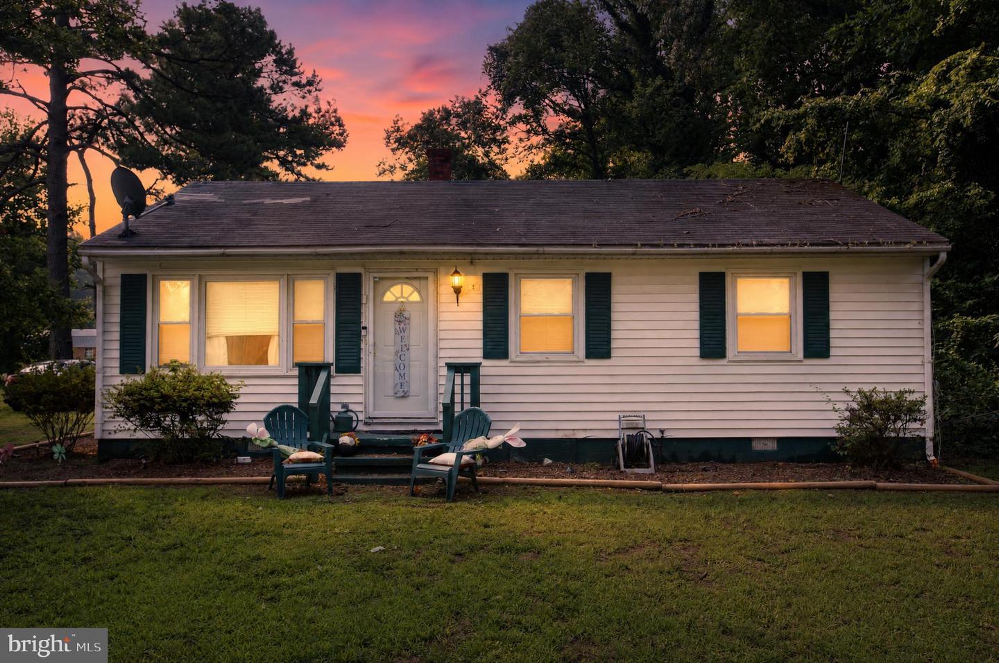 267 Rocky Neck Rd Property Photo 1