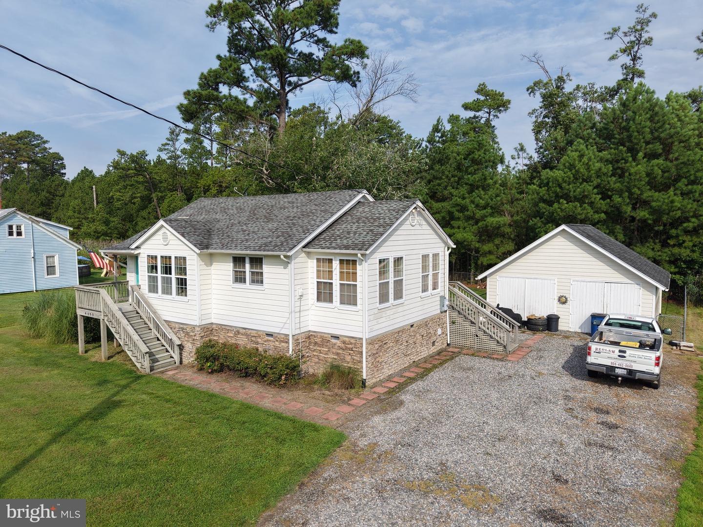 4393 Windmill Point Road Property Photo 1