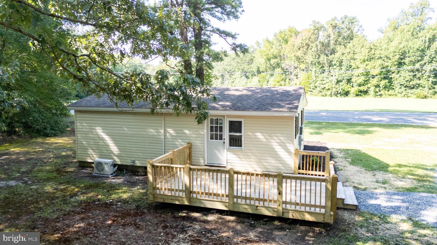 2029 Bluff Point Rd Property Photo 10