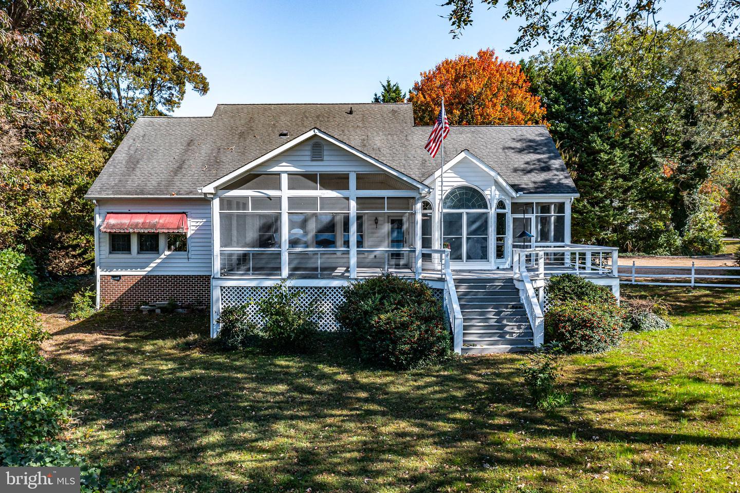 50 Cedardale Ln Property Photo 3