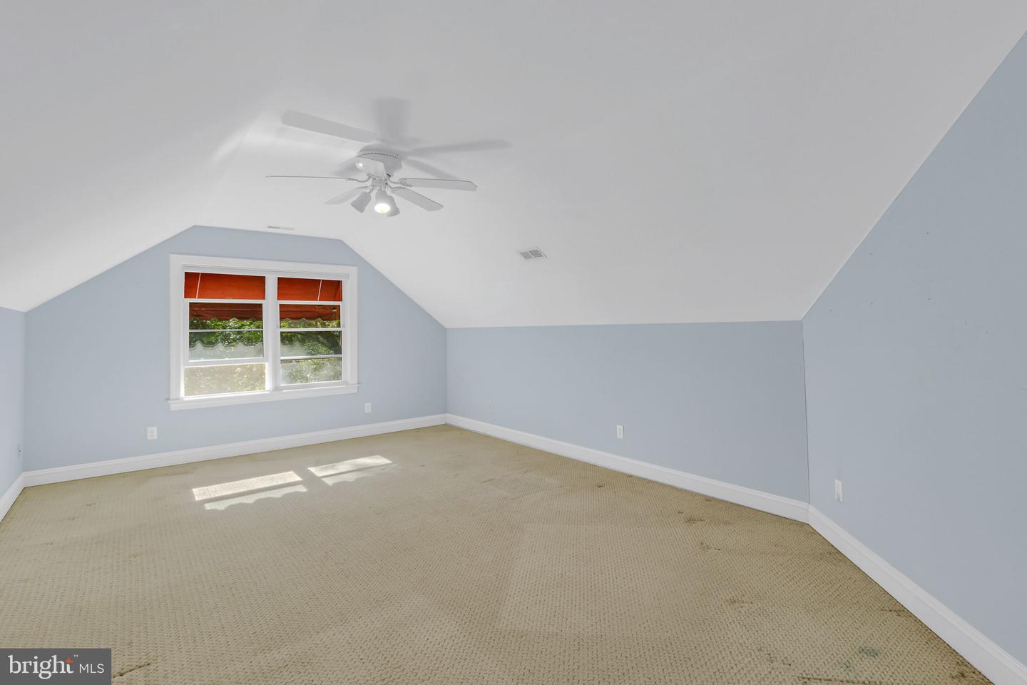 50 Cedardale Ln Property Photo 22