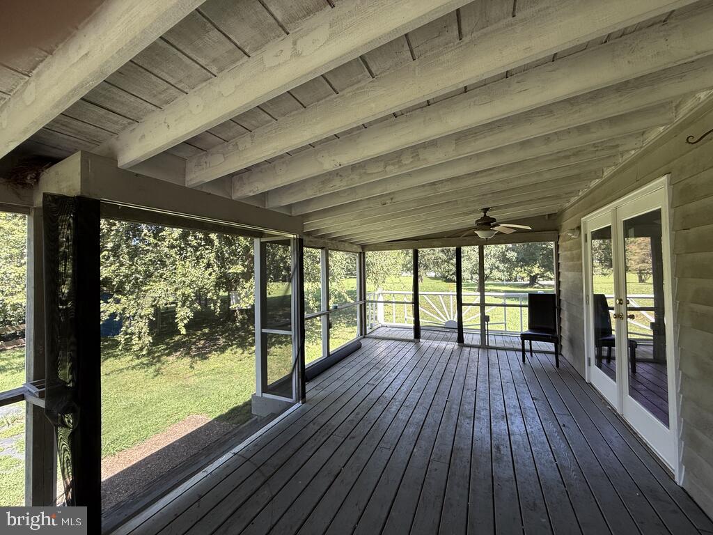316 Sunset Dr Property Photo 15