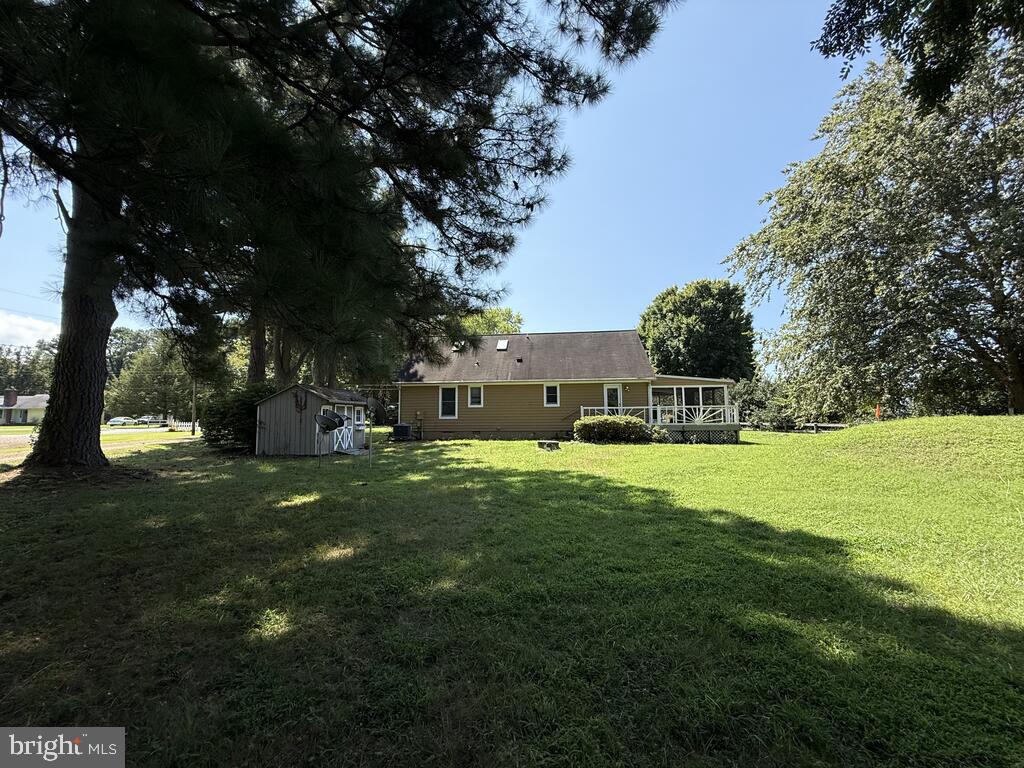 316 Sunset Dr Property Photo 18