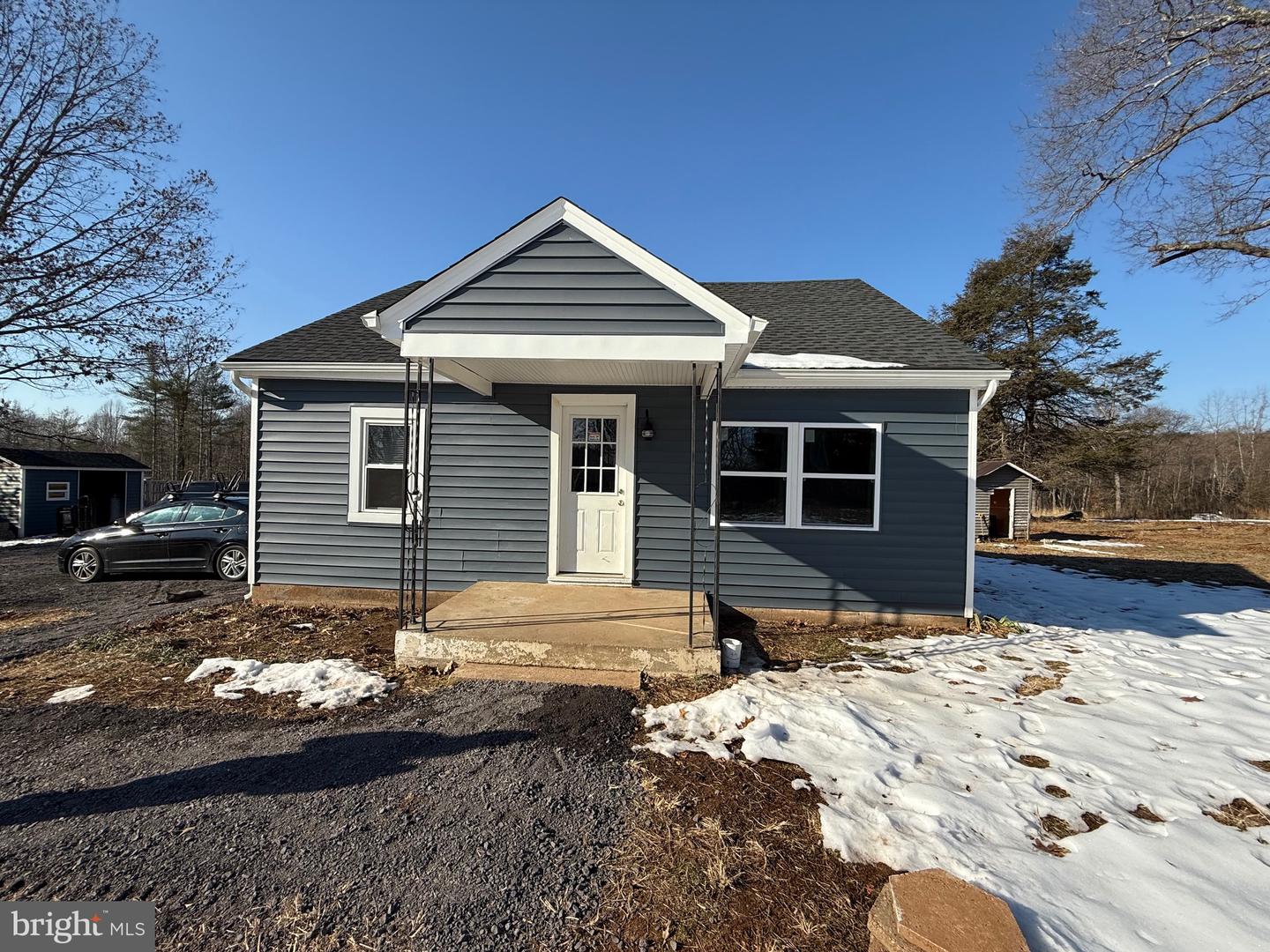 215 Arrington Mountain Rd Property Photo