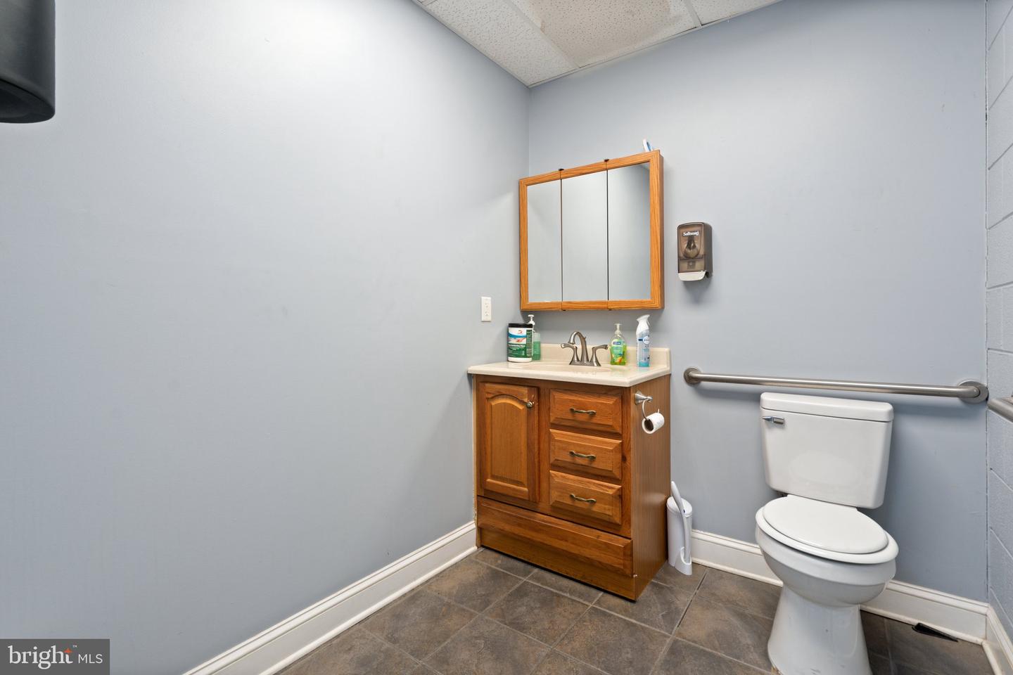 6479 S Seminole Trl Property Photo 24