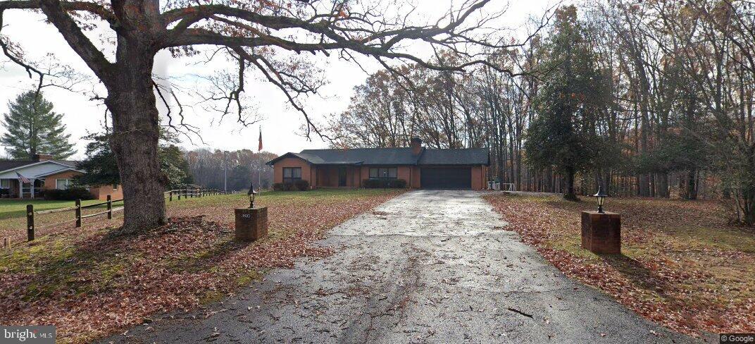 3690 Beautiful Run Rd Property Photo