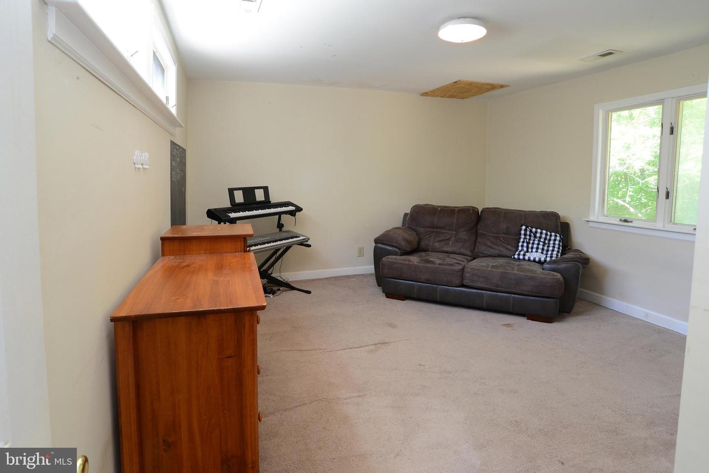 1298 Covered Bridge Dr Property Photo 15