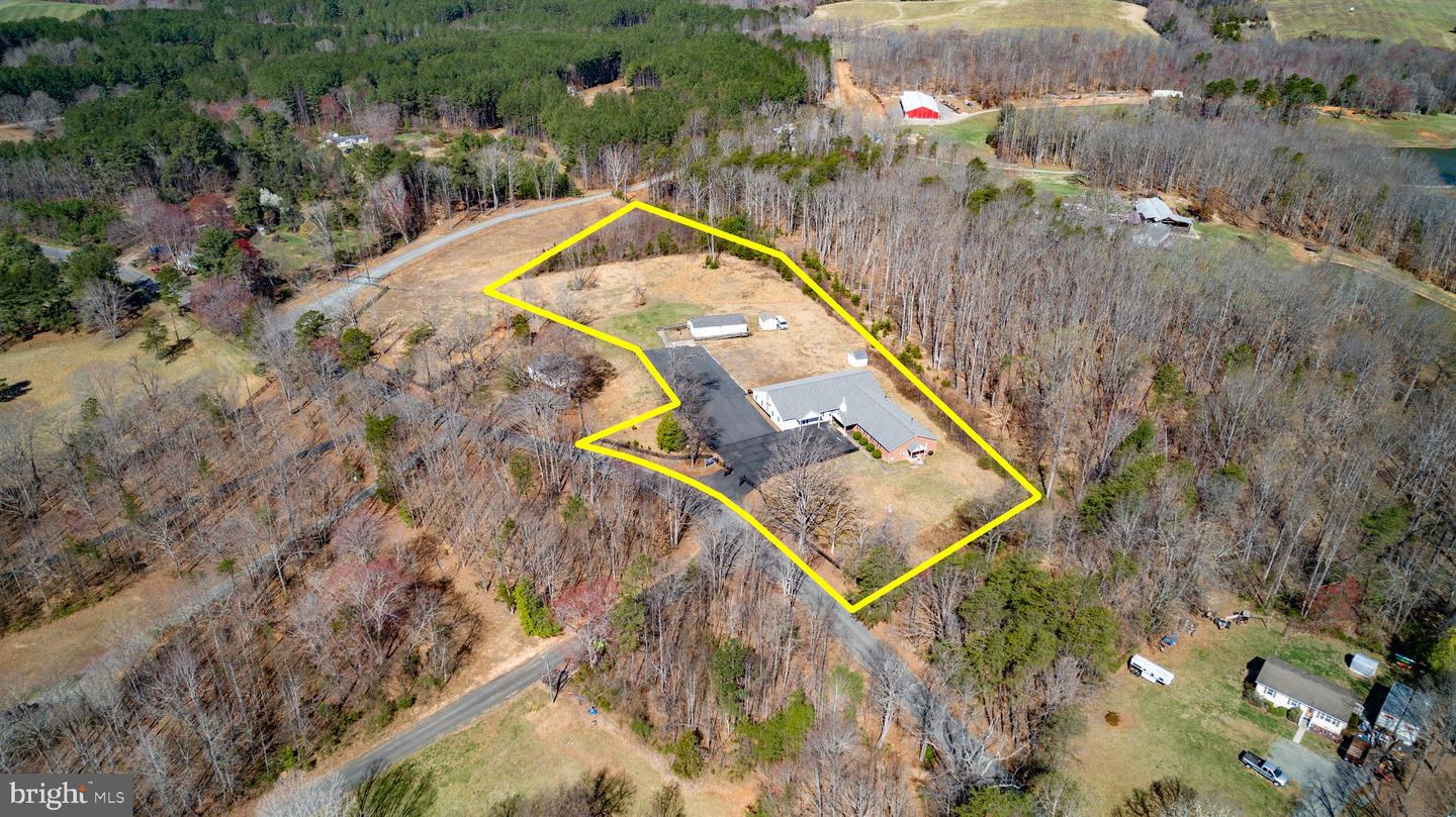 378 John Tucker Property Photo 2