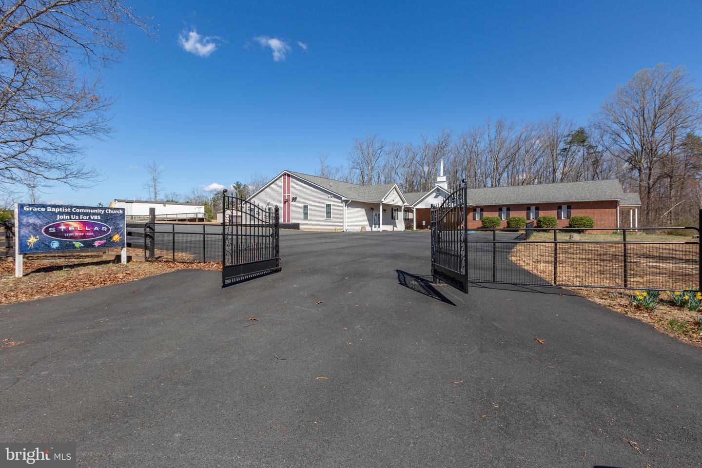 378 John Tucker Property Photo 3