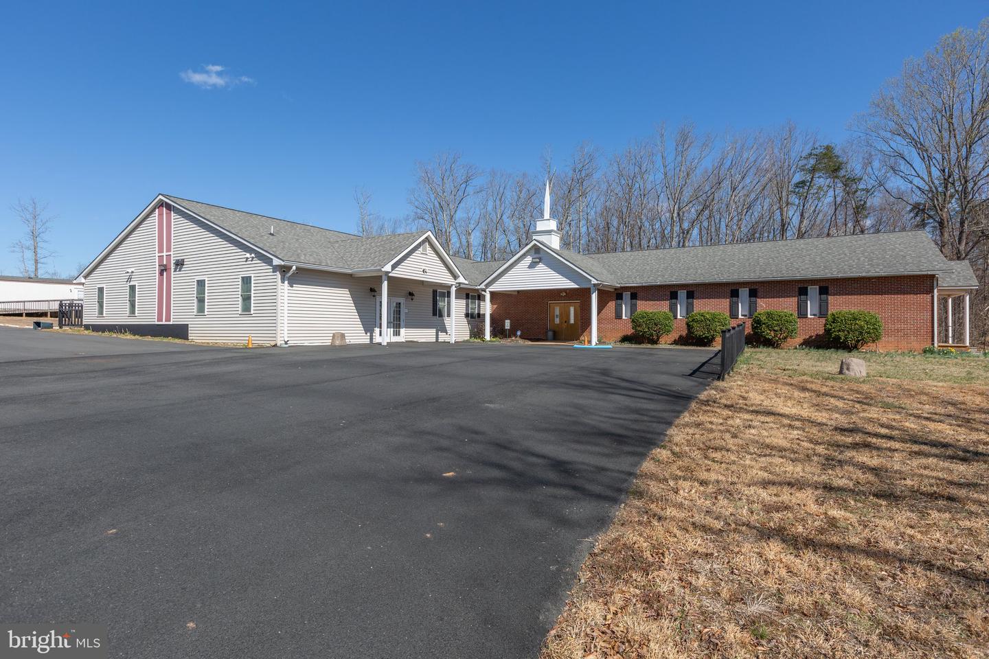 378 John Tucker Property Photo 5