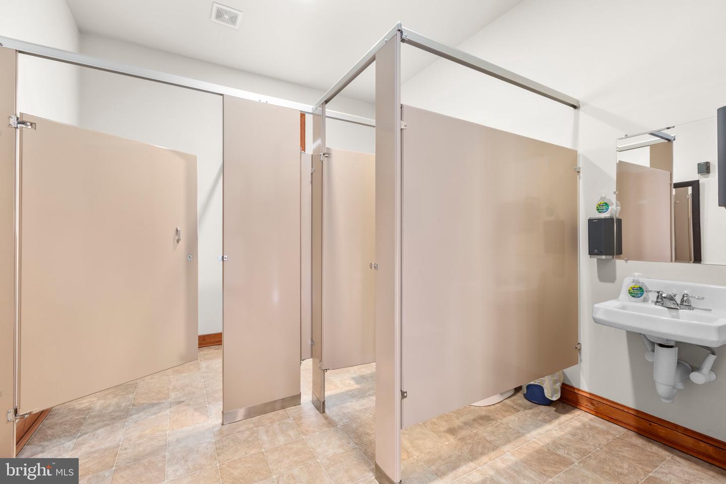 378 John Tucker Property Photo 32