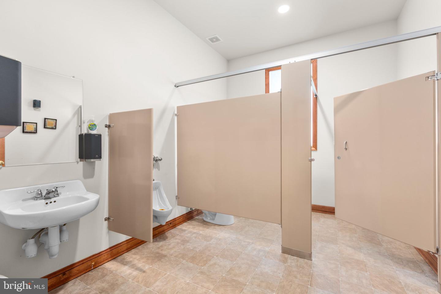 378 John Tucker Property Photo 33