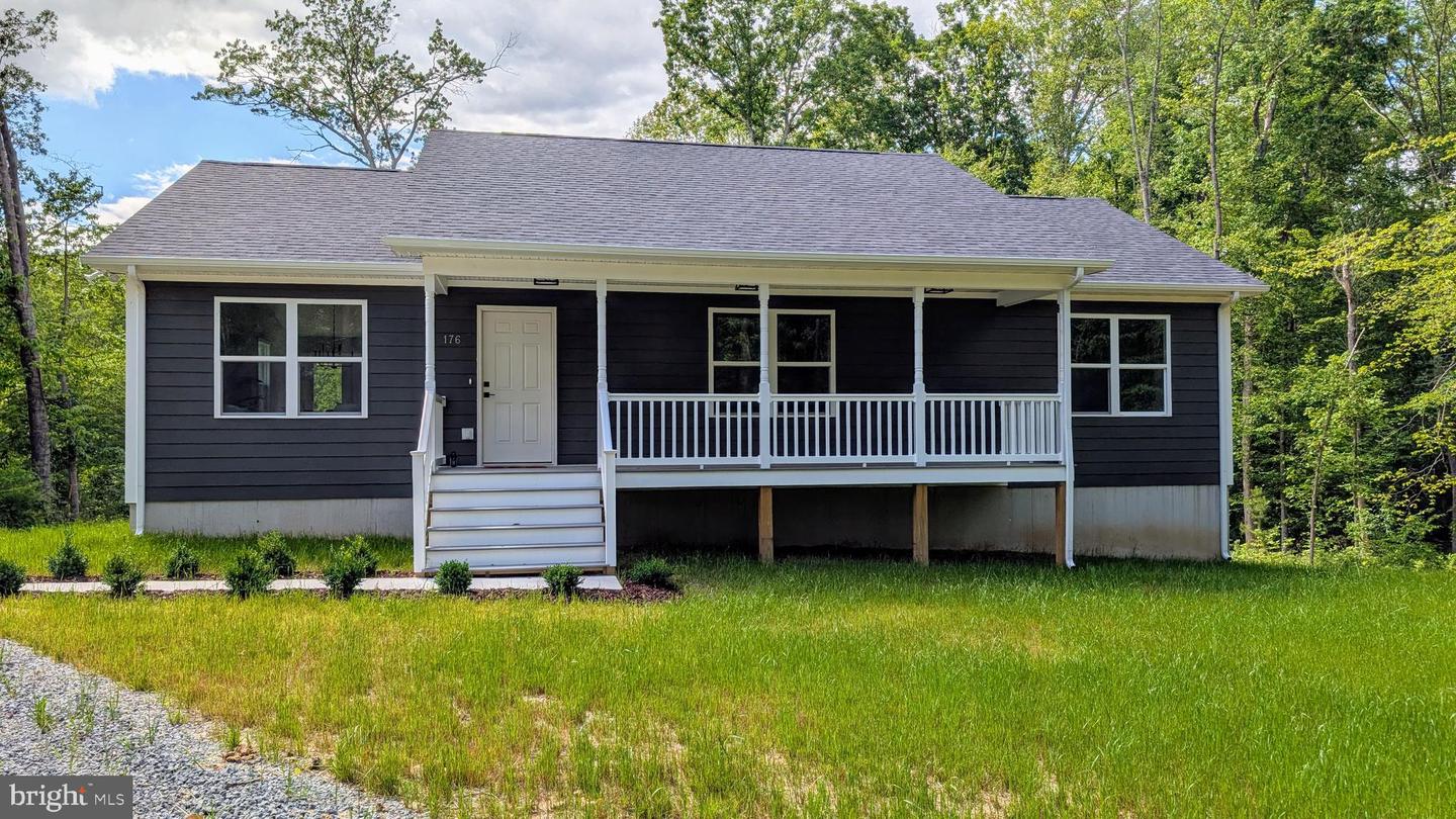 176 Tussing Ln Property Photo 1
